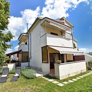 https://apartman-irena-arvaj.in-istria.net