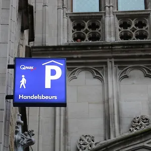 https://apt-white-house.hotelsghent.com