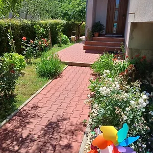 Luka Apartman